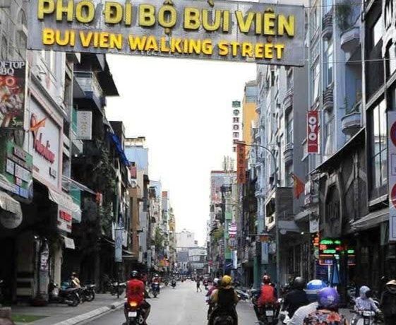 Bán Gấp 3 Căn Mặt Tiền Bùi Viện, Quận 1 - 9m² Giá Hơn 2 Tỷ