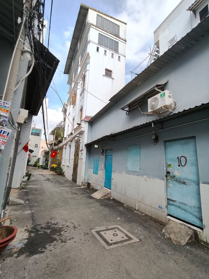 Nhà riêng Đường 6 Tăng Nhơn Phú B 42.5m² - Ô tô vào tận nhà!