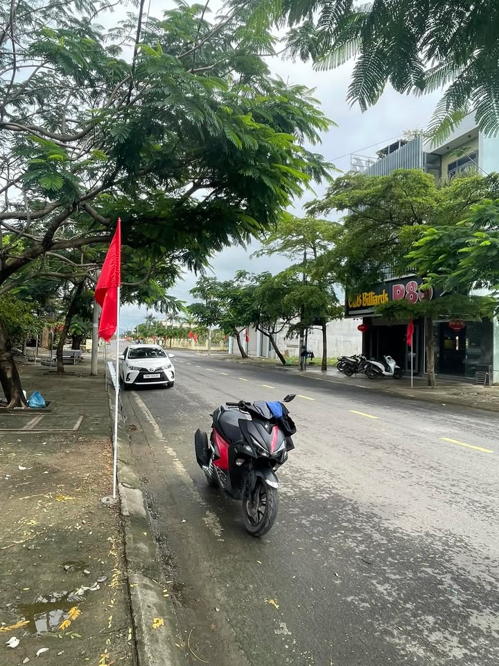 Đất mặt tiền Lý Thường Kiệt, Đông Hòa 100m² - Đầu tư sinh lời!