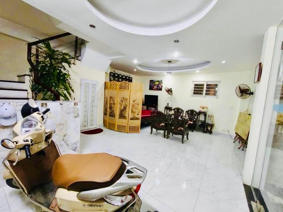 Nhà riêng Vĩnh Phúc, Ba Đình 50m² - 12.5 tỷ - Sẵn sàng ở ngay!