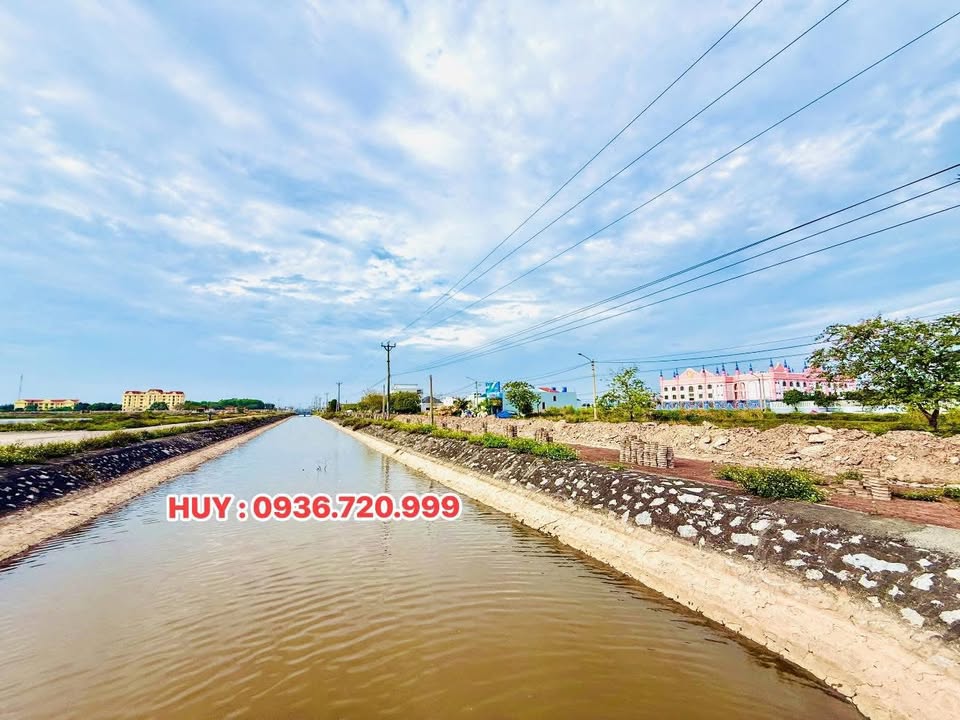 Đất nền 114m² MT đường Phát Diệm, Kim Sơn - View Sông, Gần TT Hành Chính