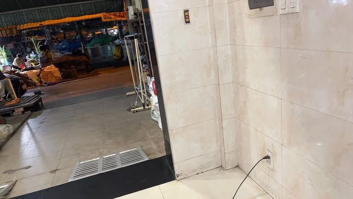 Cho Thuê Nhà Mặt Tiền Chợ Linh Trung, Thủ Đức - Kinh Doanh Sầm Uất