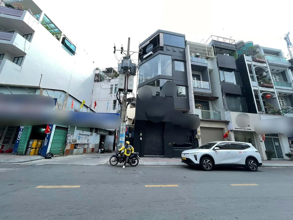 Mặt Tiền Góc 2MT Huỳnh Văn Bánh, PN - Kinh Doanh Đa Ngành 60m²