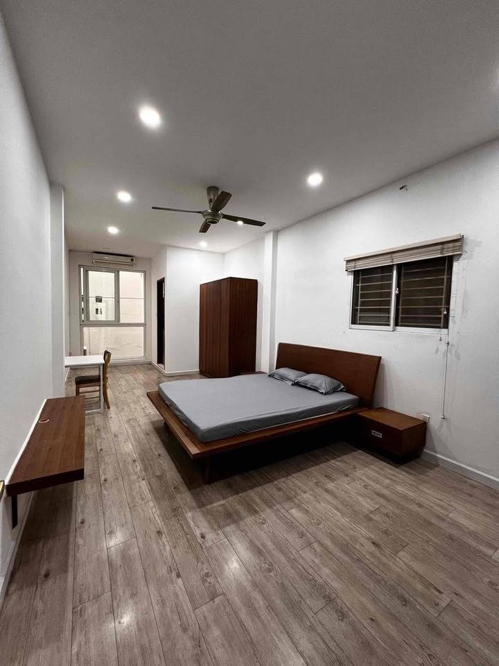 Nhà mặt tiền Tân Cảng Bình Thạnh 70m² giá 40 triệu - Vị trí đắc địa!