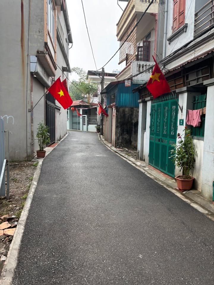 Đất nền Yên Viên 40m² - Ô tô vào tận nơi, sổ đỏ sẵn sàng!