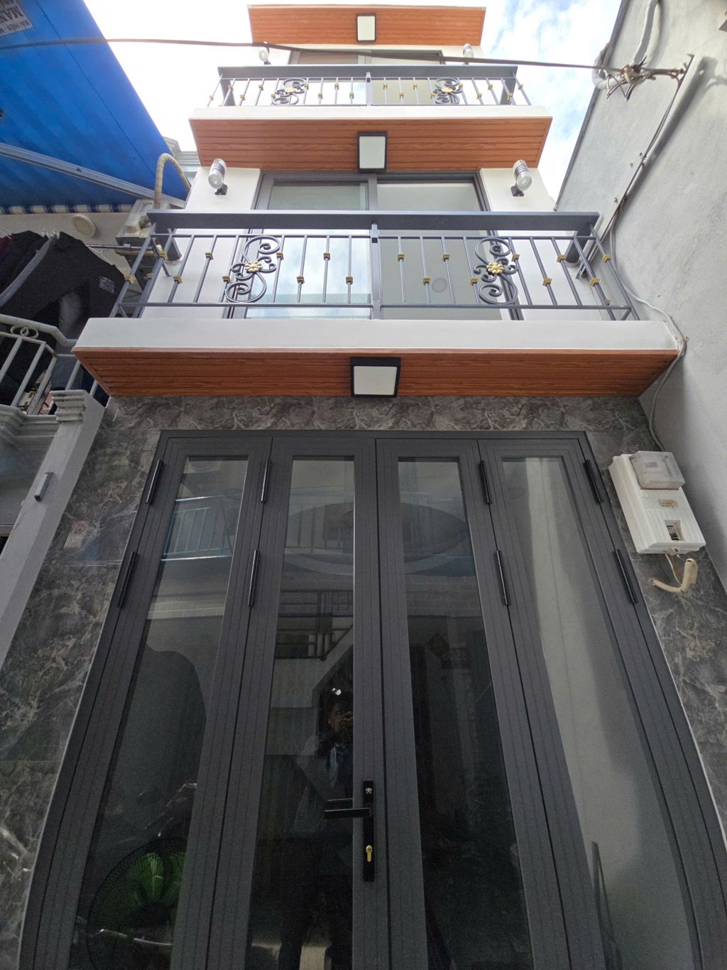 Nhà 17m² Bình Tân - 3 Tầng, 3PN, Sổ Riêng, Gần Chợ Bình Long