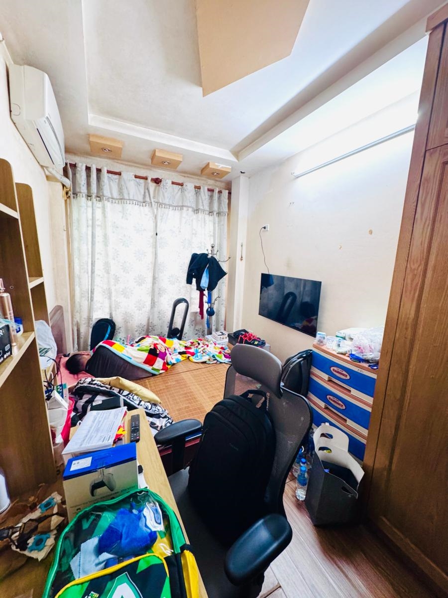 Nhà Phố Đội Cấn 24m², 6 Tầng - 7.2 Tỷ, Vị Trí Đắc Địa