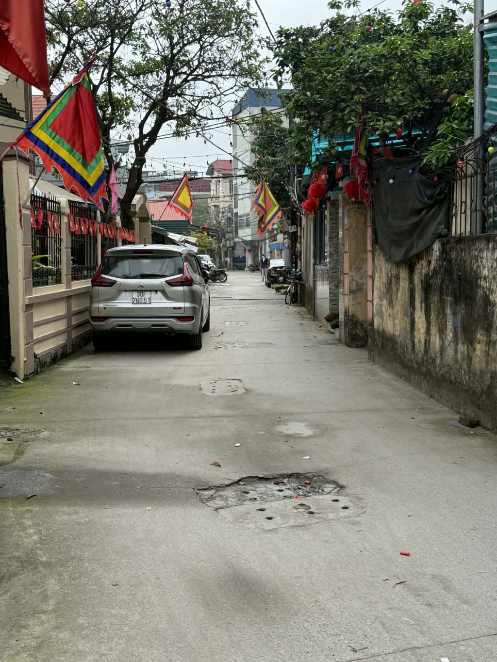 Bán Gấp Nhà Lô Góc 172m² An Dương Vương, Tây Hồ - Giá 28.6 Tỷ