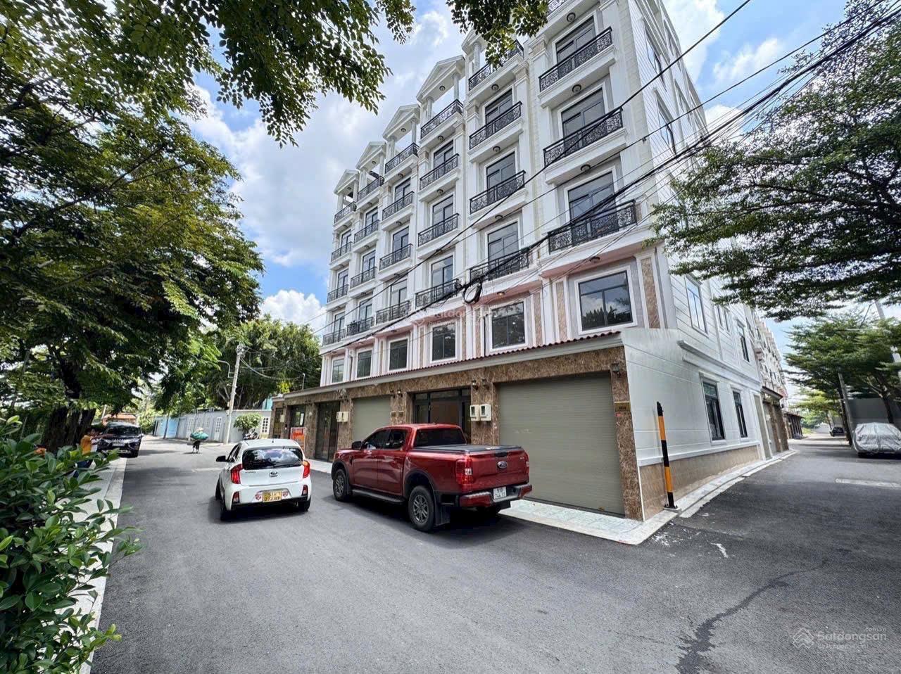 Nhà Phố Thủ Đức 60m² - Sát Vạn Phúc, View Sông, Giá 8.45 Tỷ