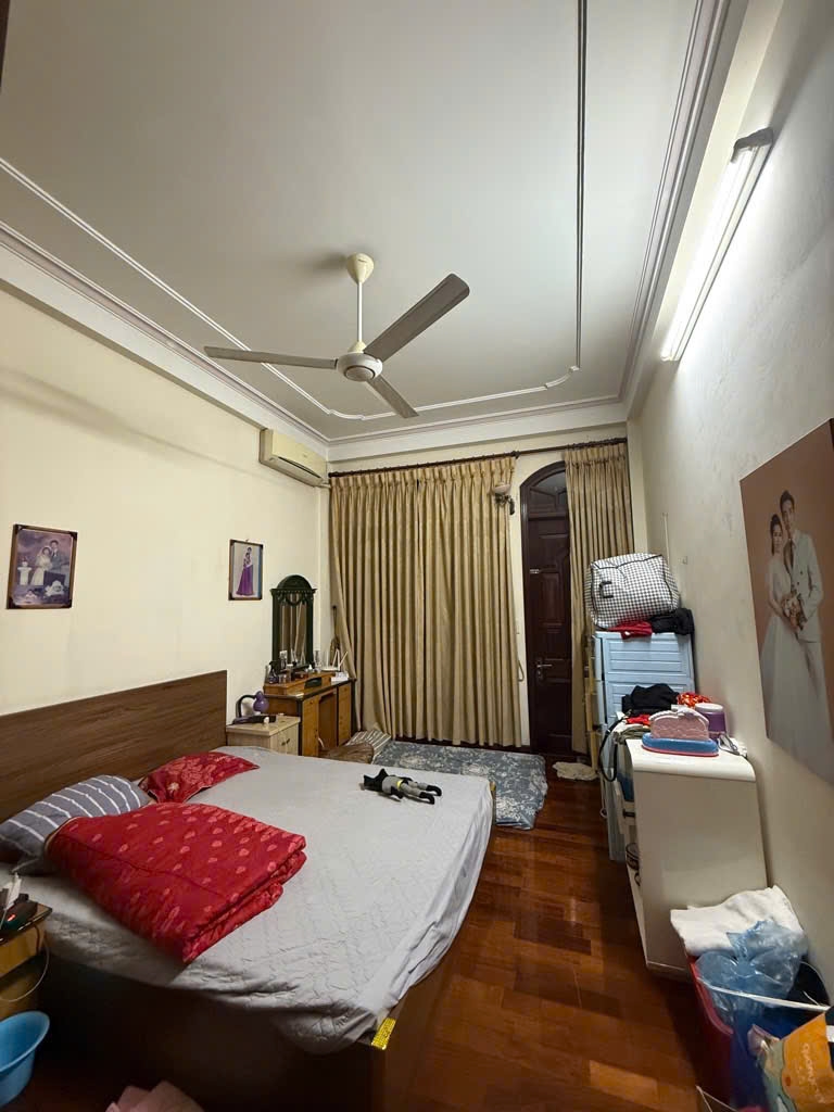 Nhà riêng Thanh Xuân 29m² 17.6 tỷ - Ô tô vào tận nhà, sổ đỏ sẵn!