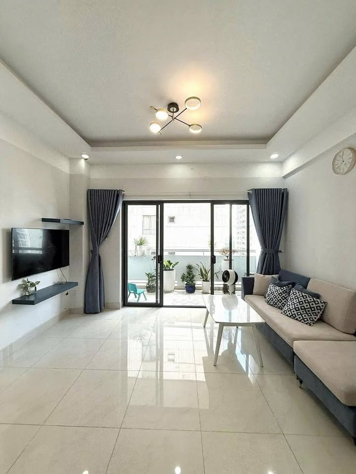 Căn hộ Vạn Đô Bến Vân Đồn Q4 59m² giá 13 triệu - Full nội thất cao cấp!