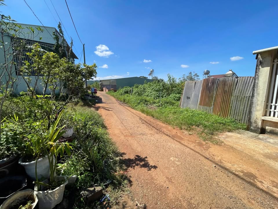 Đất nền Pleiku 114m² - Đường ô tô, vị trí đẹp, giá tốt!