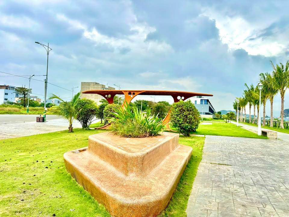 Đất nền Đảo VIP Hòa Xuân 664m² 56.5 tỷ – Sổ đỏ chính chủ