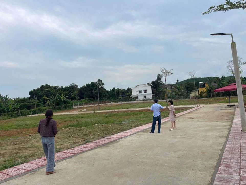 Đất nền Hòa Phú, Hòa Vang 120m² - Sổ đỏ chính chủ, công chứng ngay!