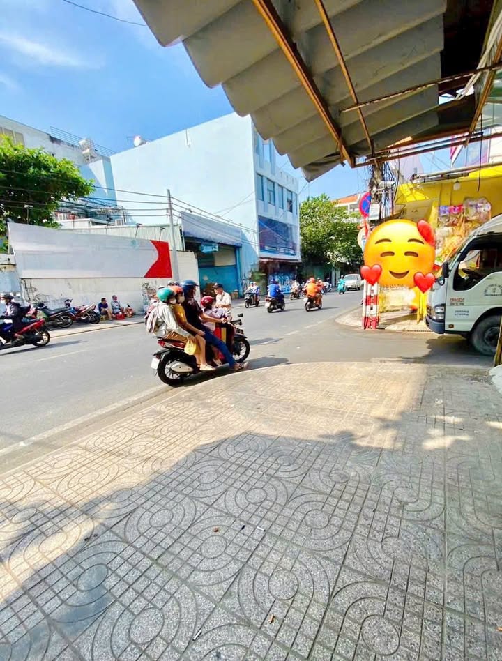 Mặt Bằng Góc 2 Mặt Tiền P. Phú Thạnh, Tân Phú - Kinh Doanh Sầm Uất 55m²