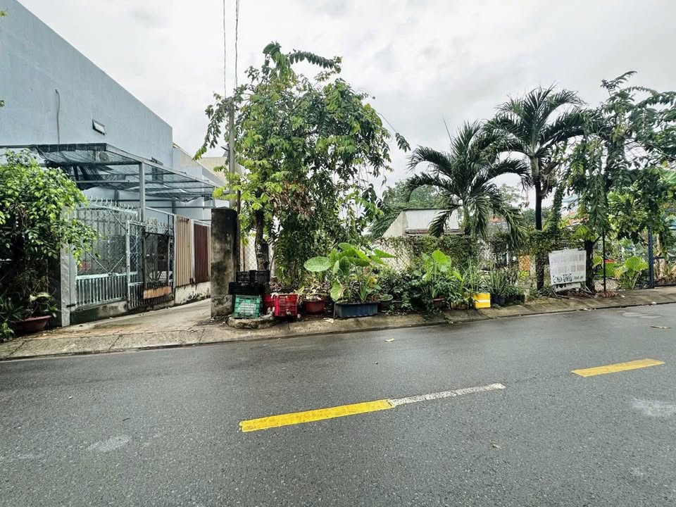 Nhà Phố Hóc Môn 107m² - Mặt tiền kinh doanh sầm uất!