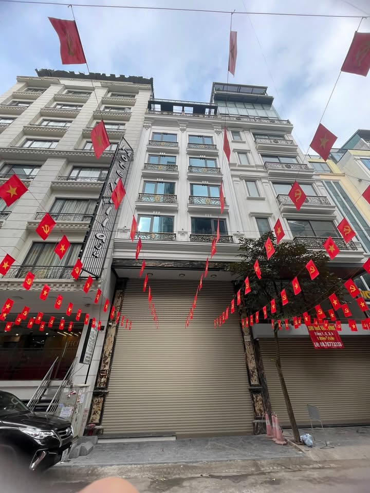 Văn phòng Lê Đức Thọ 105m² giá 72 tỷ – Vị trí trung tâm