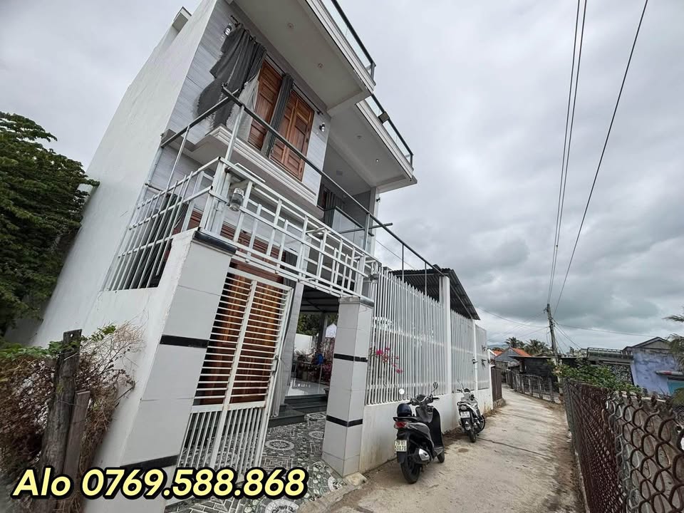 Nhà 3 Tầng Lâm Điền - Vạn Ninh: 158m² Sổ Hồng, 5PN - Giá 2.5 Tỷ