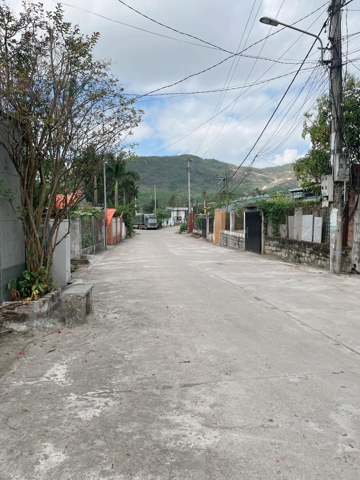Đất nền Quy Nhơn 350m² giá 2.5 tỷ - Đường to ô tô, xây kho xưởng ngay!