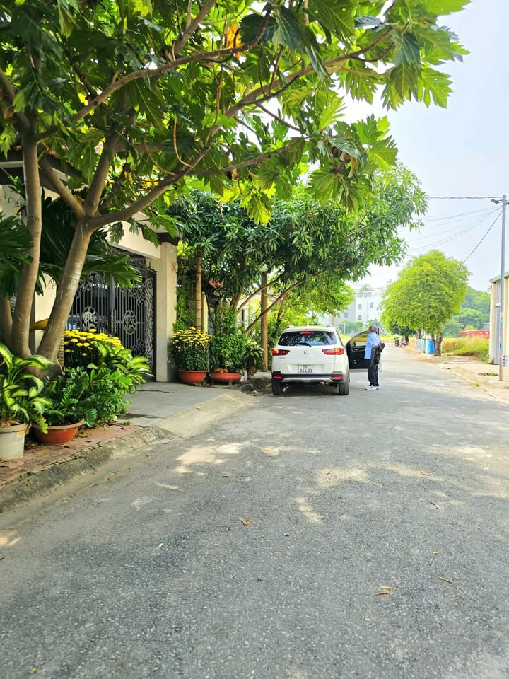 Đất Nền 110m² Sổ Hồng Chính Chủ - Mặt Tiền Đường Ô Tô Tại Thủ Đức