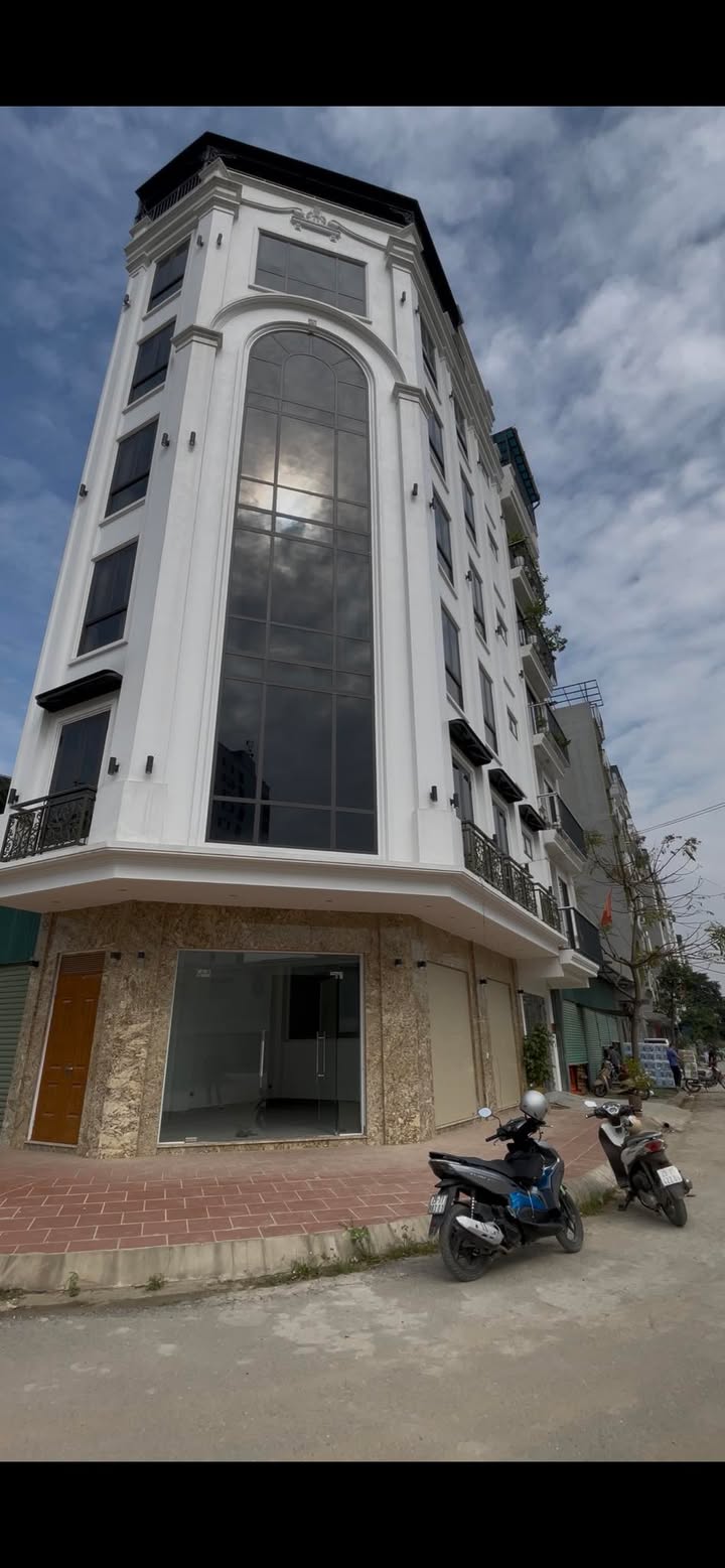 Nhà Mặt Tiền Vạn Phúc, Hà Đông - 40m², 7 Tầng Thang Máy, Kinh Doanh Đỉnh Cao