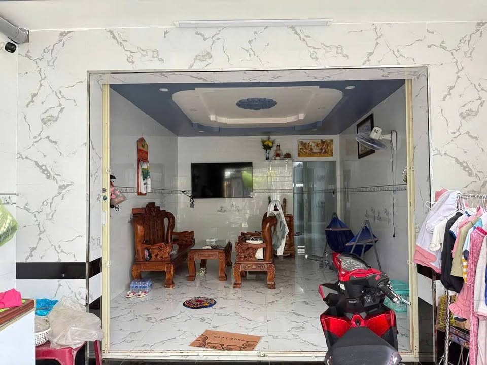 Nhà Hẻm Ô Tô 97m² Phường Khánh Hòa, Sóc Trăng - Giá 1.3 Tỷ