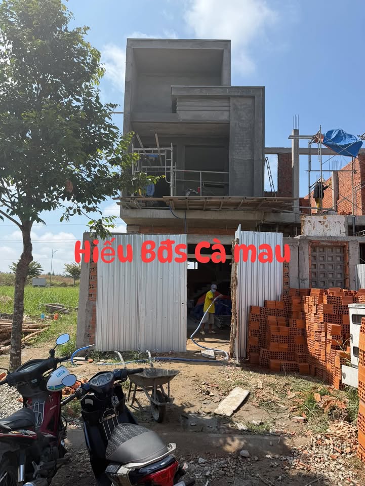 Nhà 1 Trệt 1 Lầu Phường Tân Xuyên, Cà Mau - Giá Chỉ 100-500 Triệu