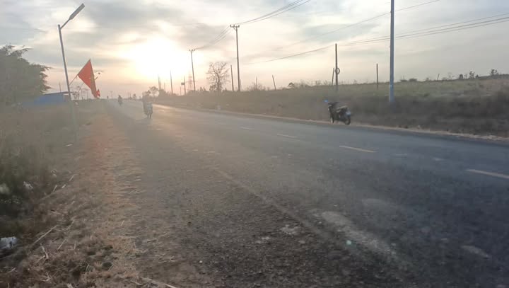 Đất Vườn 3ha Mặt Tiền QL25 Gia Lai - Sẵn 400m² Thổ Cư, Ao Hồ