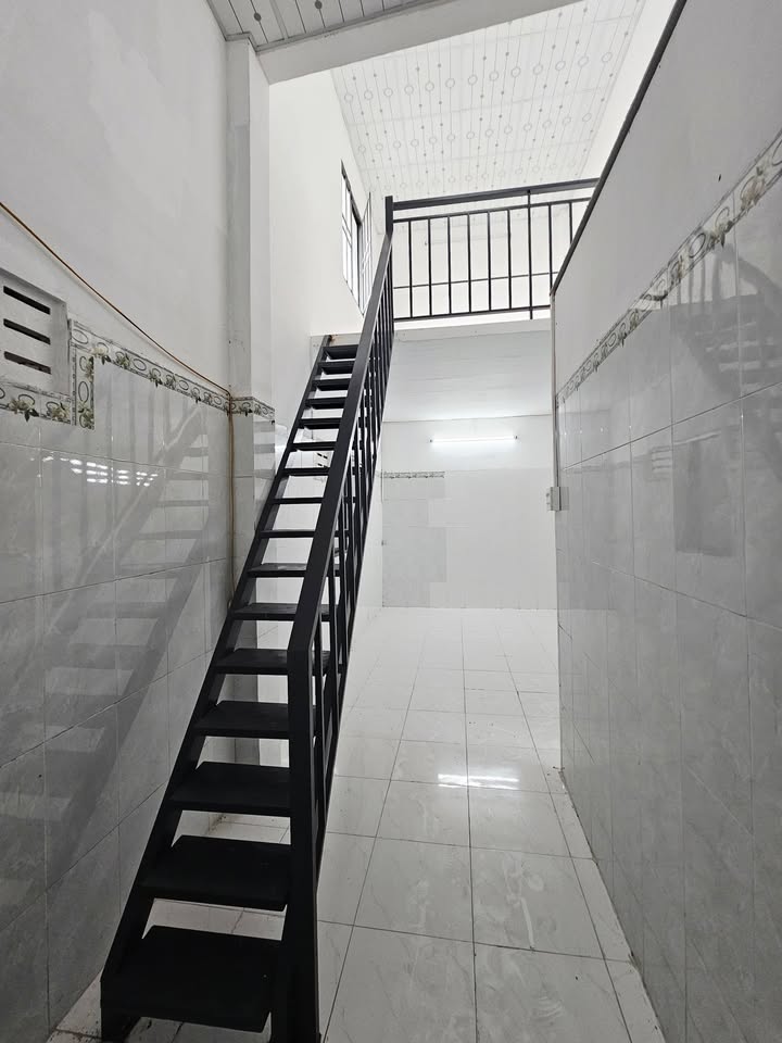 Phòng trọ Trần Hoàng Na, Ninh Kiều 30m² - Sẵn sàng ở ngay!