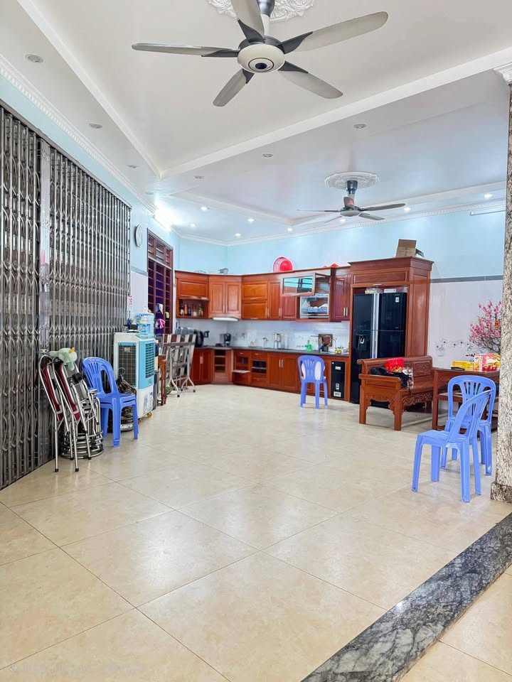 Nhà phố KĐT Vạn Lộc Hải Dương 96m² 13 tỷ - Mặt tiền kinh doanh đỉnh!