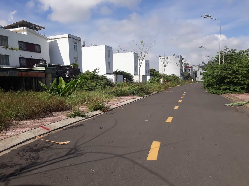 Đất Nền Sổ Hồng Riêng Thới An Q12 - 110m² Giá 5.9 Tỷ