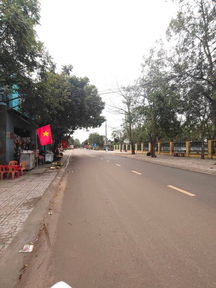 Nhà Phố 150m² Đường Thanh Chương, Quảng Thành - Mặt tiền kinh doanh sầm uất!