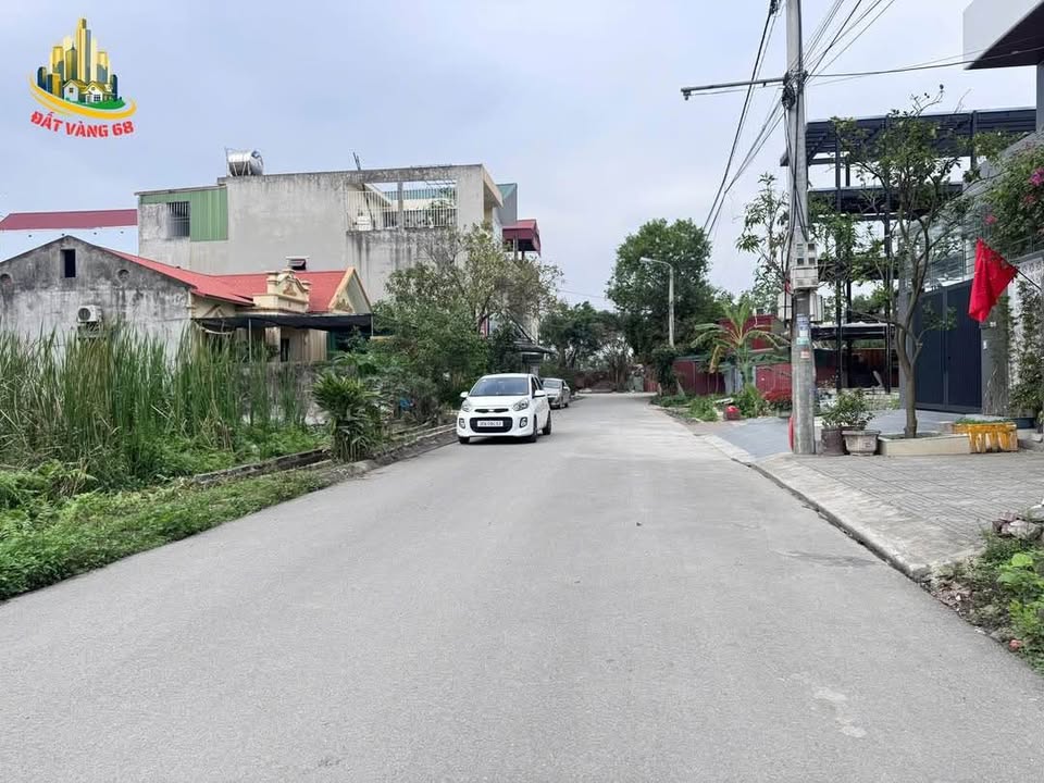 Đất nền Hoa Lư 102m² Ngõ Nam Thành - Đường to ô tô tiện lợi!