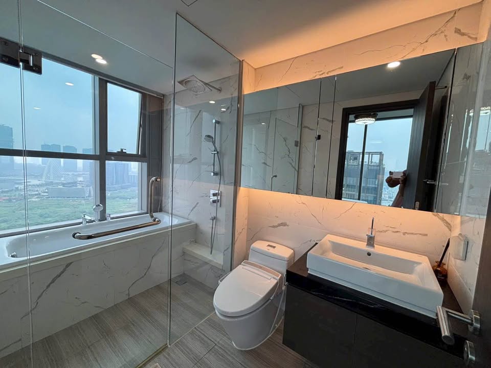 Căn hộ Empire City Thủ Đức 3PN giá 72 triệu – Full nội thất cao cấp!