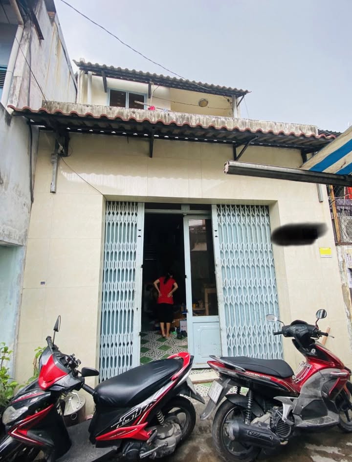 Nhà riêng Quận 6 đường Tân Hóa 54m² giá 4.65 tỷ - Sổ hồng sẵn!