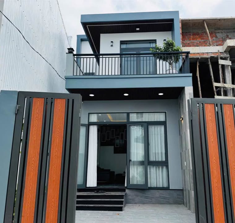 Nhà 2 Tầng Mới Cứng Kiệt 69 Lê Ngô Cát, Huế - 112m² Sổ Hồng