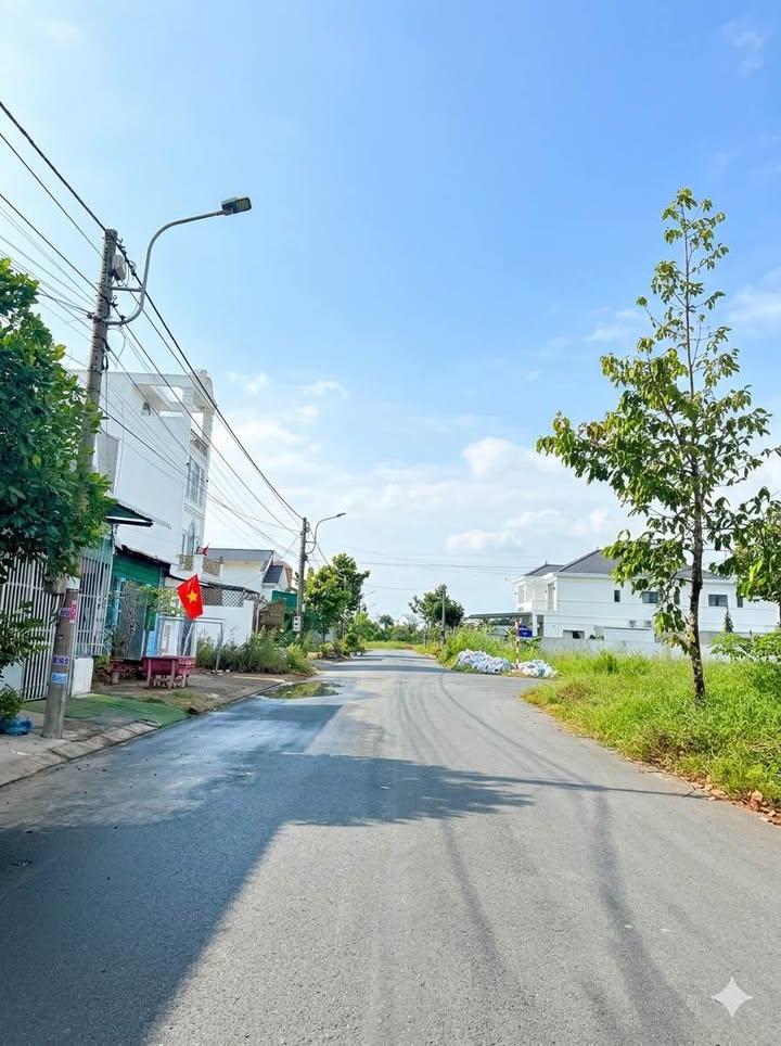 Đất Nền Cà Mau 105m² 1.1 tỷ - Pháp lý rõ ràng, Sổ đỏ trao tay!