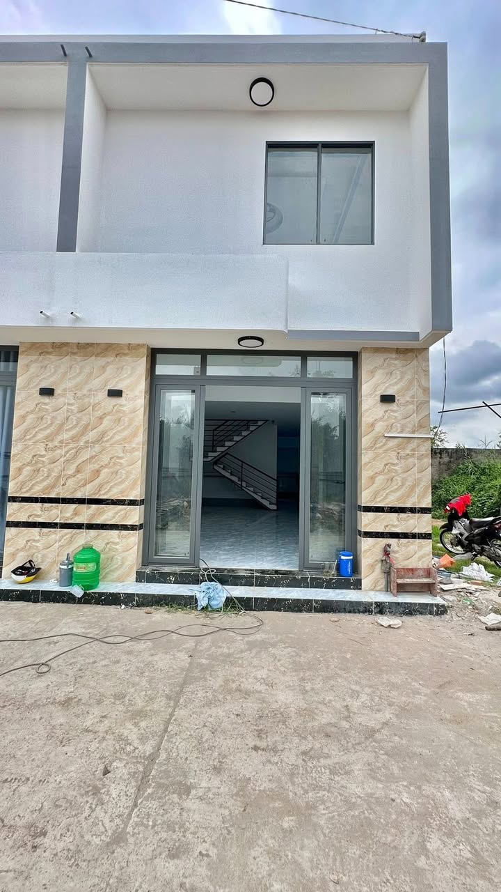 Bán nhà Rạch Sỏi 50m² giá 1.55 tỷ - Ô tô vào tận nhà ngay!