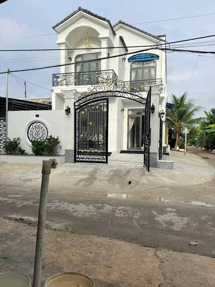 Nhà Góc 2 Mặt Tiền 124m² Phường Long Thới, TP. Hòa Thành - Giá Tốt 2.85 Tỷ