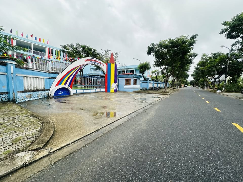 Dãy trọ Lê Trung Đình 125m² - Dòng tiền ổn định, sinh lời ngay!