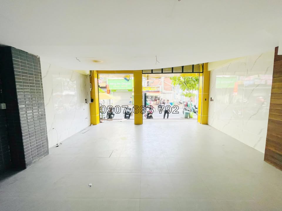 Mặt tiền Nguyễn Trãi Q1 - 70m² Kinh Doanh Sầm Uất - 5 Tầng