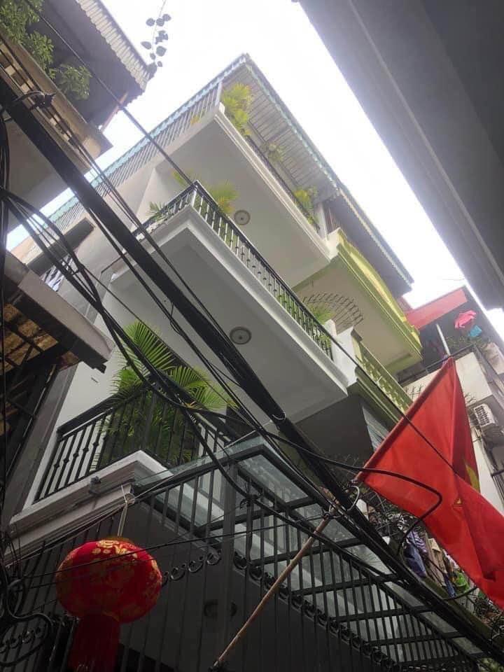 Nhà Lô Góc Ngõ Trải Nhựa Đống Đa 51m² - 4 Tầng Ở Ngay Giá 6.4 Tỷ