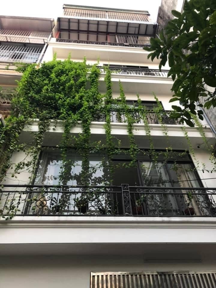 Nhà Phố Văn Cao, Ba Đình 42m² - 8 tỷ TL, Chính chủ bán!