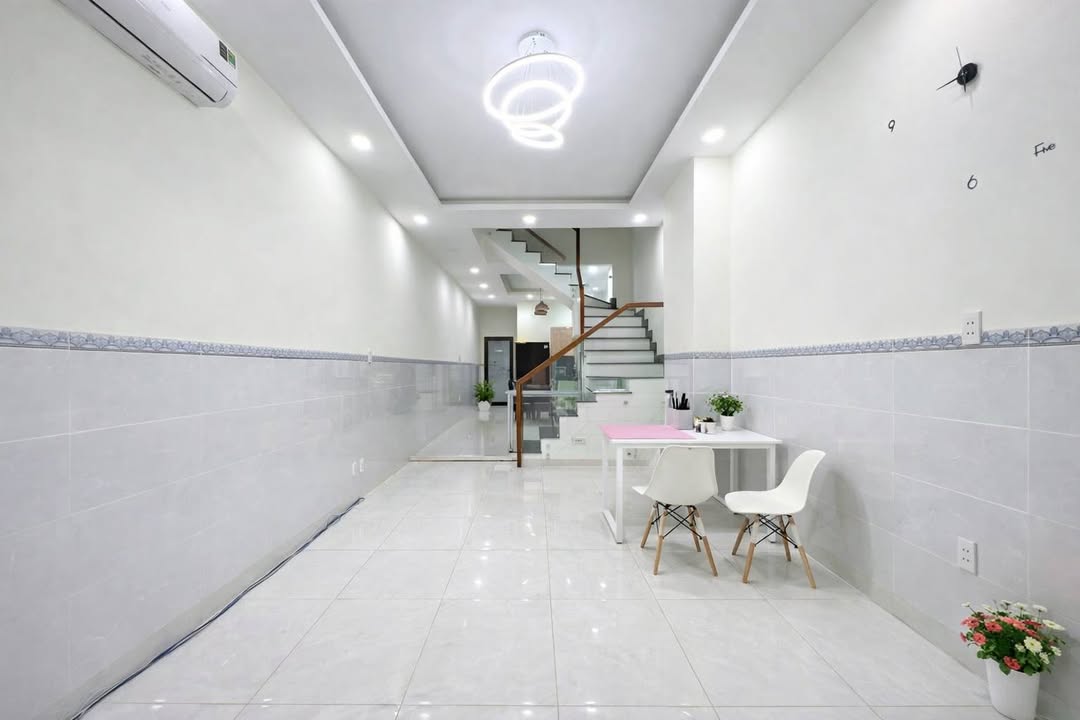 Nhà nguyên căn An Phú, Thủ Đức 72m² - 24 triệu - Thiết kế hiện đại!