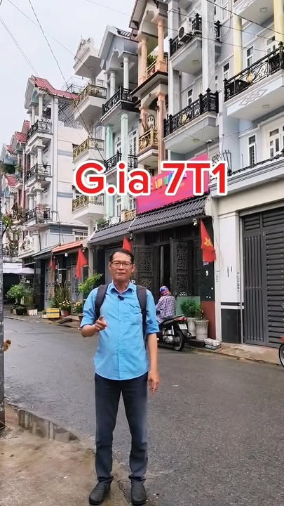 Nhà riêng Quận Bình Tân 88m² - Sổ hồng sẵn, ô tô vào tận nhà!