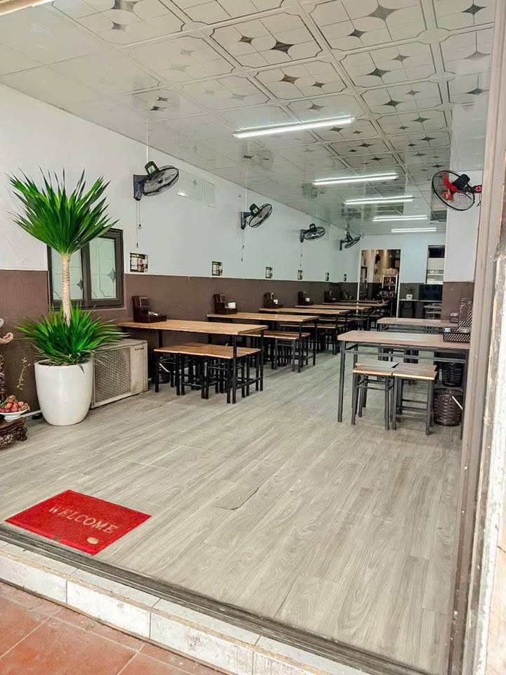 Nhà phố Đặng Văn Ngữ 75m² - Mặt tiền kinh doanh sầm uất!