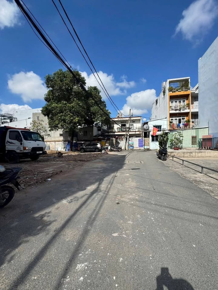 Đất nền Nguyễn Văn Khối 92m² - Sổ đỏ trao tay, đường 8m thông