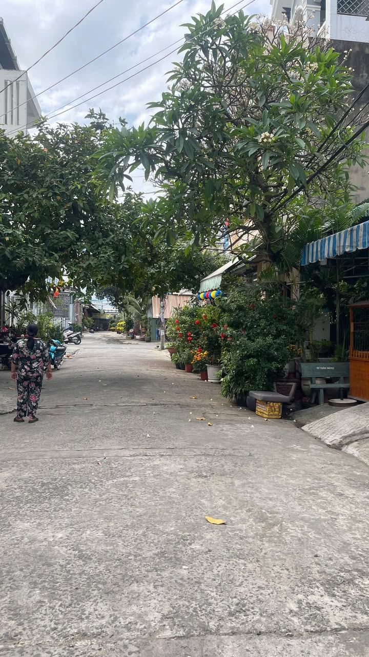 Bán Gấp Nhà Hẻm Xe Tải Đất Mới, Bình Tân - 64m², 2 Tầng - Giá 6 Tỷ