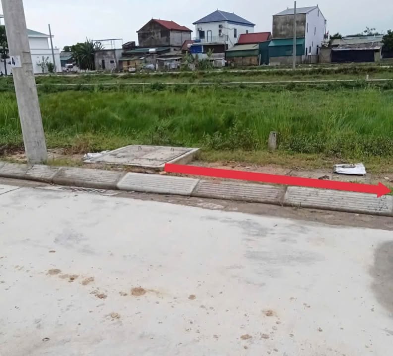 Bán Đất 180m² Đường Nguyễn Hưng Hộ, TP. Hà Tĩnh - Sổ Hồng Sẵn Sàng