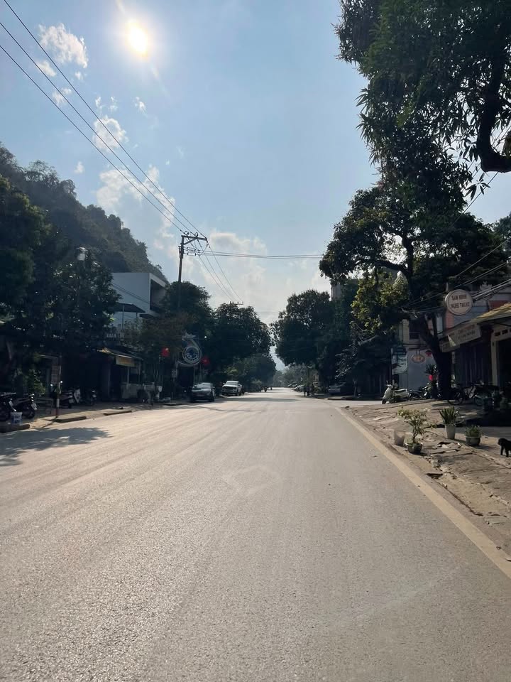 Nhà phố Đường 20/8 TP Hà Giang 200m² - Mặt tiền kinh doanh đắc địa!